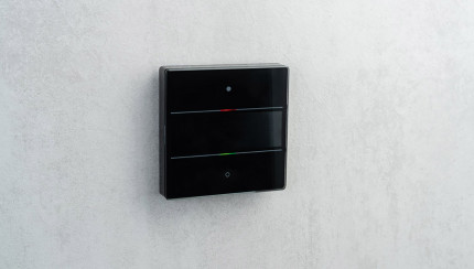 TITLE_ES_ES does not exist